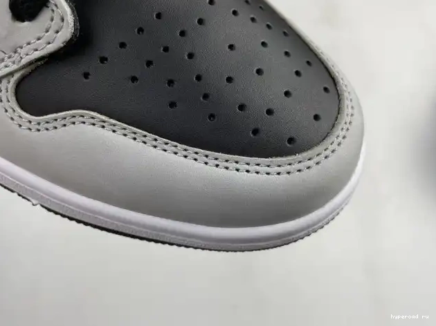 Light Smoke Air Black 555088-035 Grey Retro White Jordan 1 High 0407